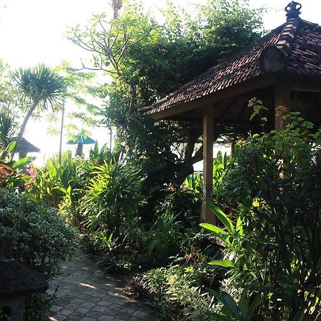 Cleopatra Beach Bungalows Lovina (Bali) Ngoại thất bức ảnh