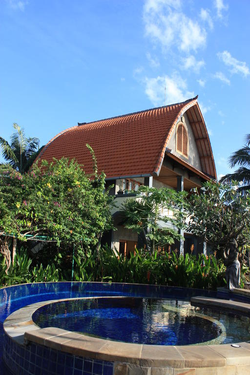 Cleopatra Beach Bungalows Lovina (Bali) Ngoại thất bức ảnh