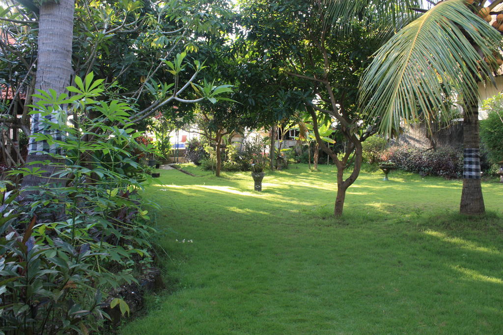 Cleopatra Beach Bungalows Lovina (Bali) Ngoại thất bức ảnh